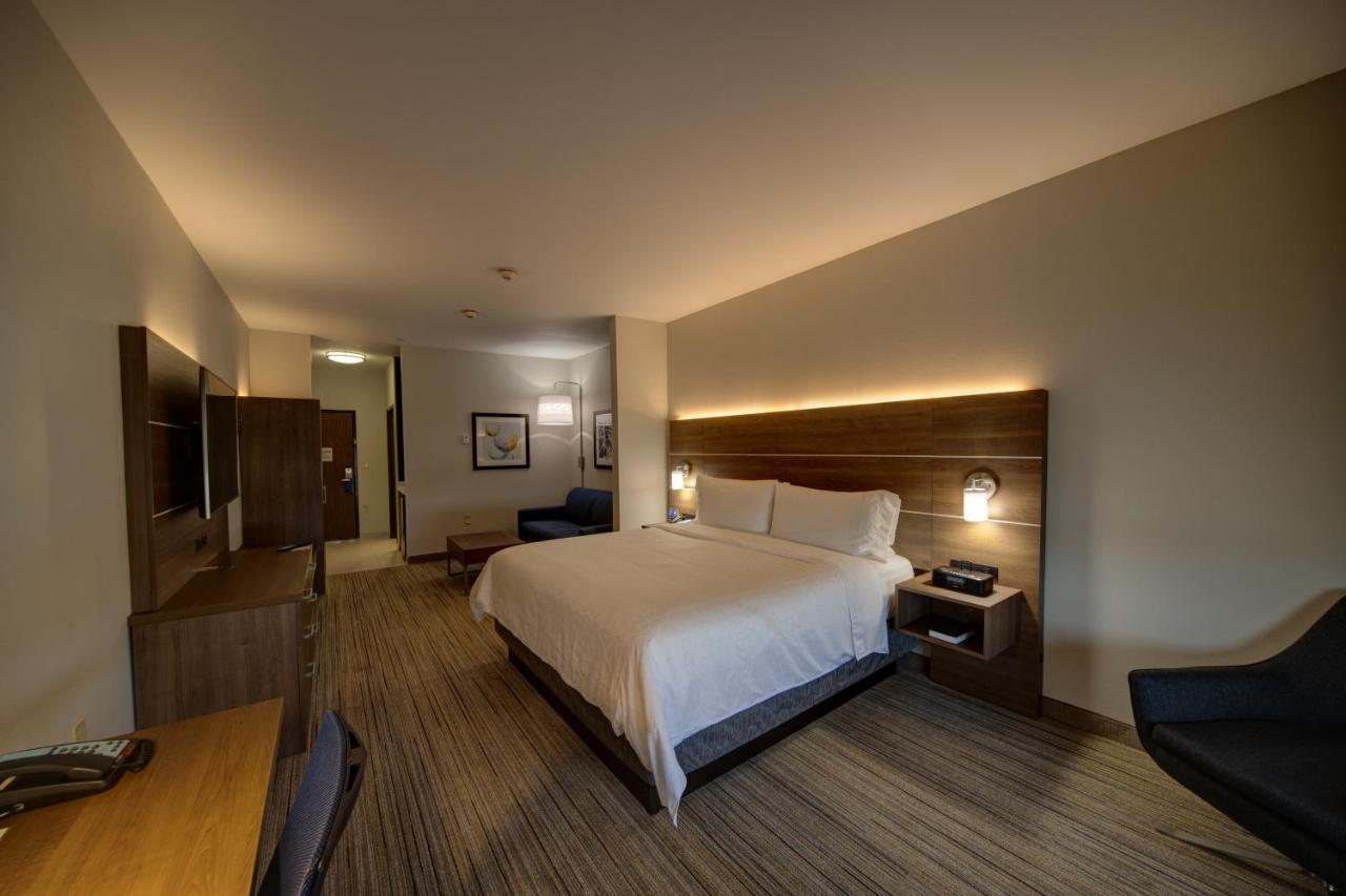 Holiday Inn Express Hotel & Suites Oklahoma City-West Yukon By Ihg Exterior photo
