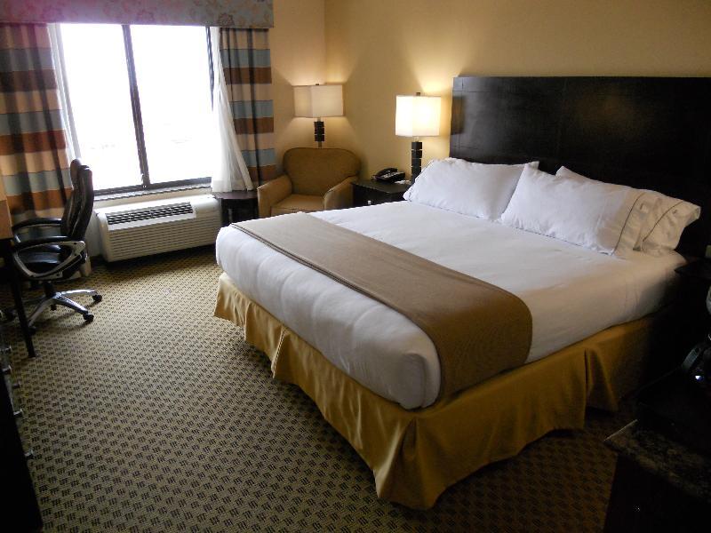 Holiday Inn Express Hotel & Suites Oklahoma City-West Yukon By Ihg Exterior photo